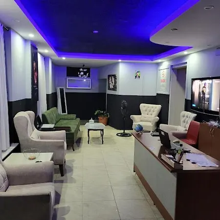 Duygu Karatas (Adana)