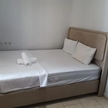 Duygu Karatas (Adana)